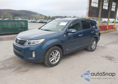 2015 Kia Sorento Lx из США, поврежденный, VIN 5XYKTDA66FG555290